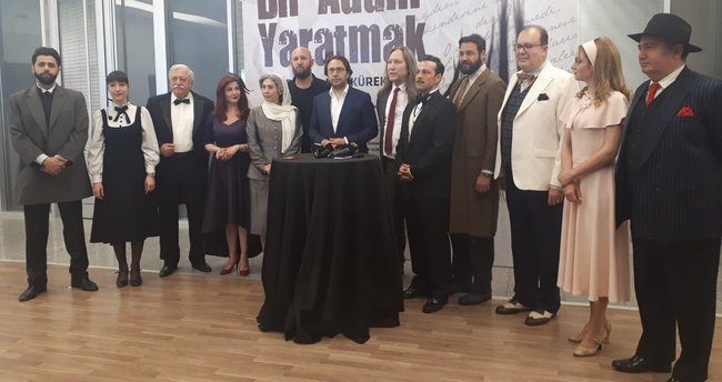 Necip Fazıl’ın muhteşem eseri yeniden sahnede! “Bir Adam Yaratmak” orijinal haliyle seyircinin karşısına çıkıyor