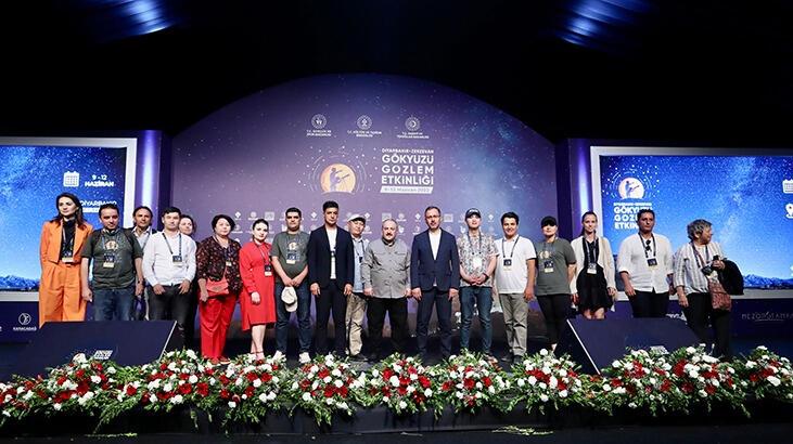 Bakanlardan gökyüzü gözlemi! ‘Bu deneyimi yaşayan çocuklar yarının Aziz Sancar’ları olacak’