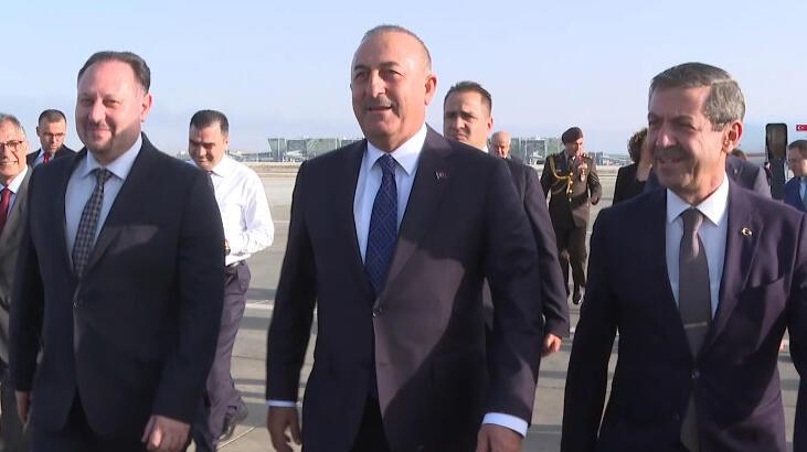 Bakan Çavuşoğlu KKTC’ye gitti