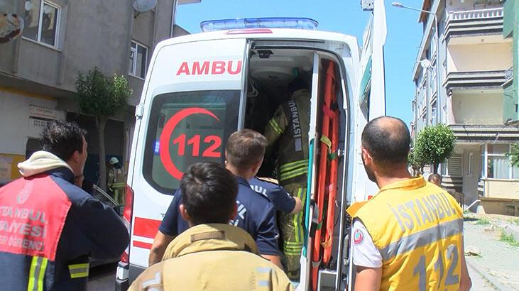 Avcılar’da yangın müdahalesinde düşen itfaiyeci yaralandı