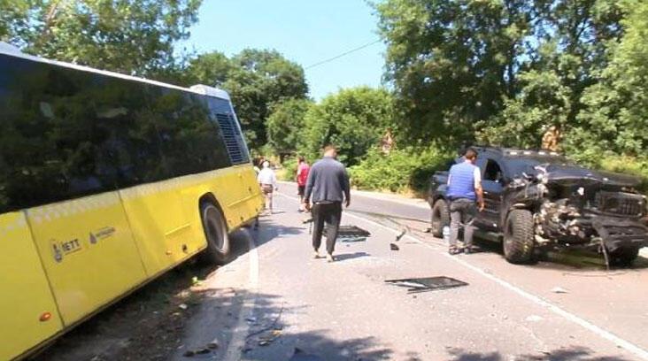 İETT otobüsü kaza yaptı: Yaralılar var