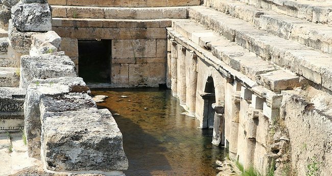 Gizemi çözülen ‘Hades’in Cehennem Kapısı’ ziyarete açıldı