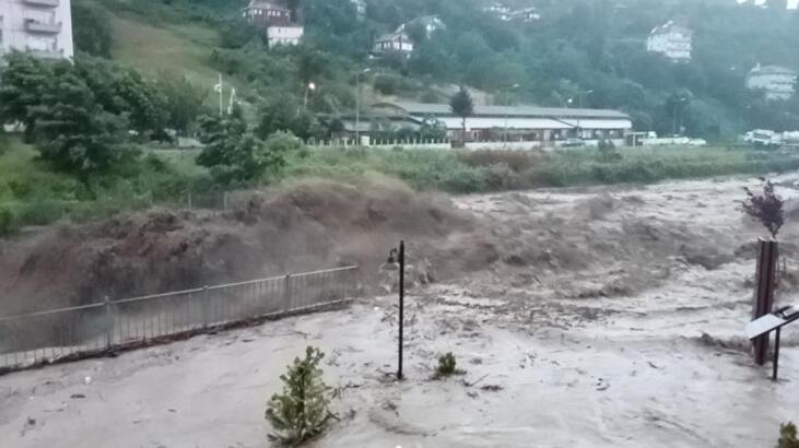 Kırmızı kodlu alarm! İş yerlerini açmayın, üst katlara çıkın