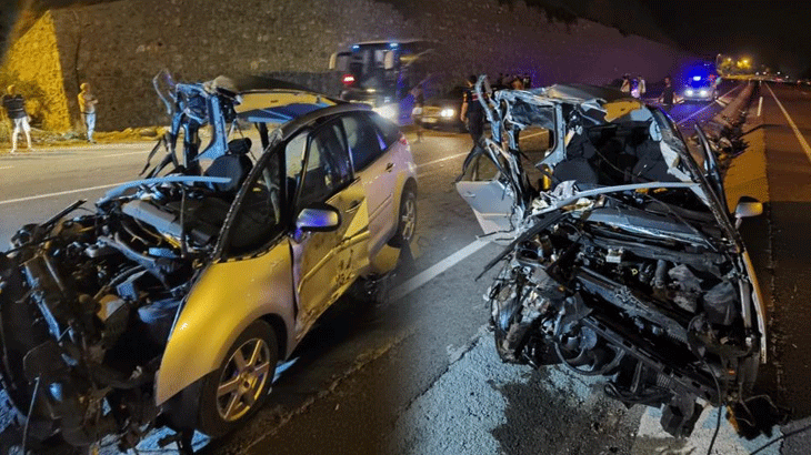 Zonguldak’ta feci kaza! Araç tanınmaz hale geldi: 1 ölü, 7 yaralı