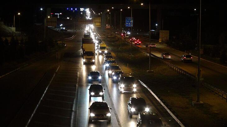 ‘Kilit kavşak’ Kırıkkale’de trafik durma noktasına geldi