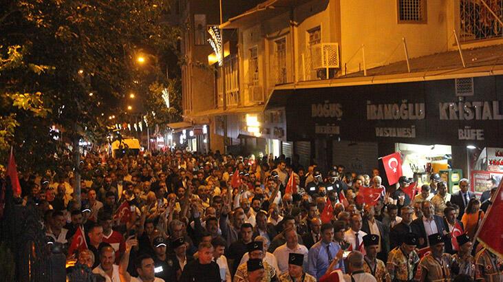 Kilis’te ’15 Temmuz’ kortej yürüyüşü yapıldı