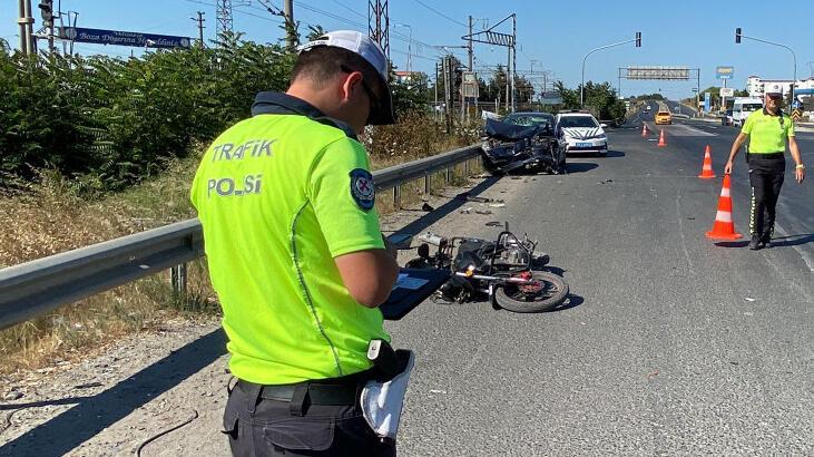 Otomobille çarpışan motosikletli ağır yaralandı