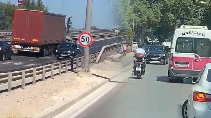 Trafikte geri geri giden otomobili gören şaştı kaldı