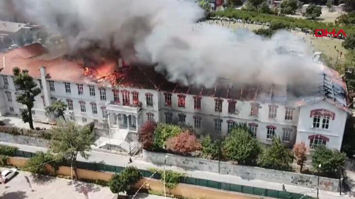 Zeytinburnu Balıklı Rum Hastanesi’nde yangın! Hastalar tahliye edildi