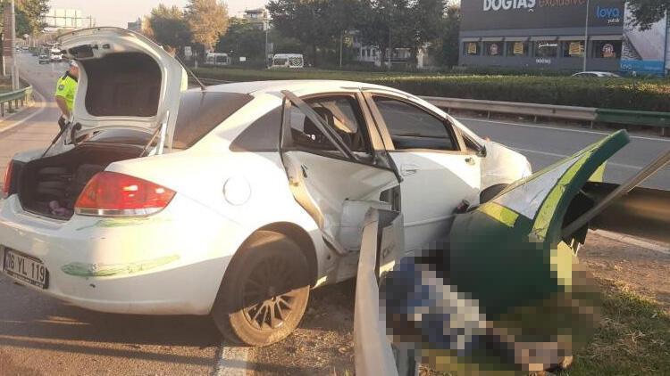 Bariyerlere ok gibi saplandı! 2 çocuk annesi kadın hayatını kaybetti