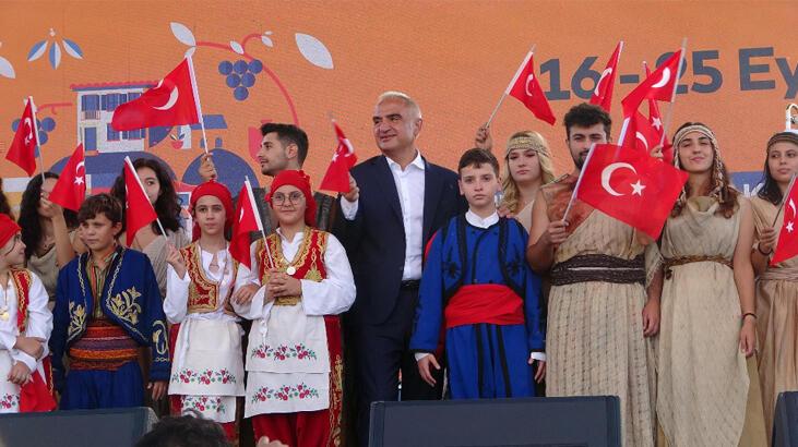 Troya Kültür Yolu Festivali, ‘Troyalılar Geldi’ kortejiyle başladı