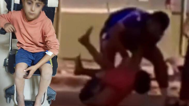 Elinde muşta olan öğrenciye müdahale eden antrenöre gözaltı