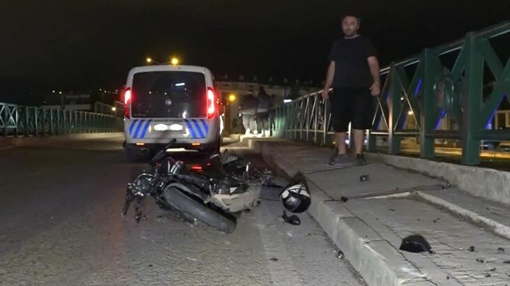 Kaldırıma çarpan motosikletten fırlayan sürücü ağır yaralandı