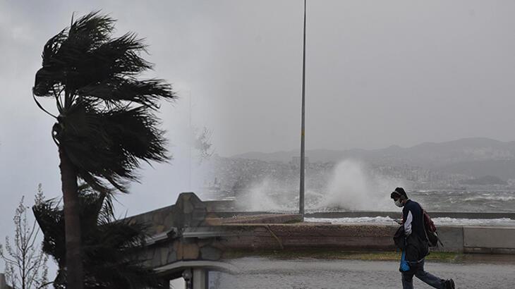 İzmir’de kuvvetli rüzgar ve fırtına uyarısı