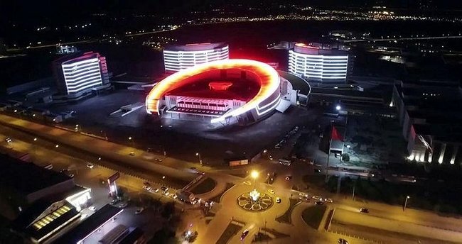 Erzurum Şehir Hastanesi “Anne Dostu” ve “Bebek Dostu” unvanlarını aldı