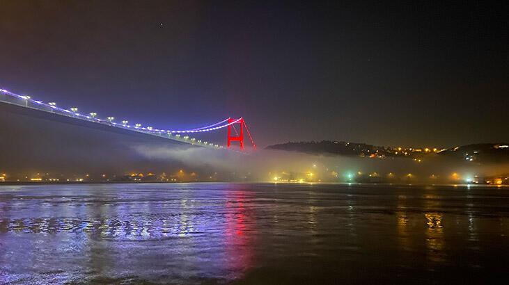 İstanbul Boğazı’nda gemi trafiği askıya alındı