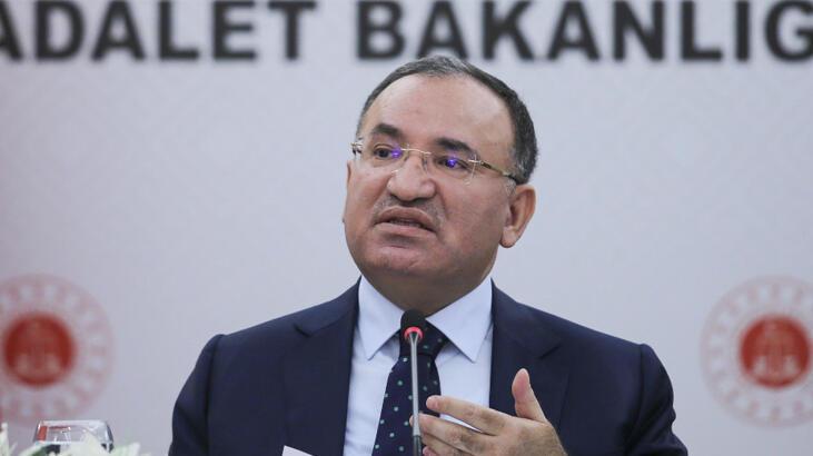 Bakan Bozdağ: Kadınları eğitim ve öğretim hakkından yoksun bırakan Afganistan yönetimini kınıyorum