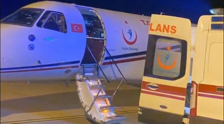 Jiyan bebek ambulans uçakla Ankara’ya getirildi