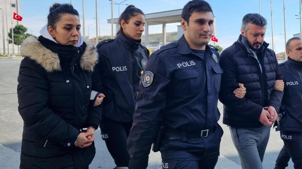 Adıyaman’da yıkılan binaların müteahhidi karı-koca, yurt dışına kaçarken yakalandı