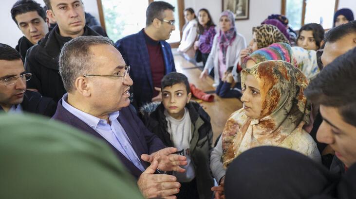 Bakan Bozdağ: 1 yıl içinde evleriniz yapılacak