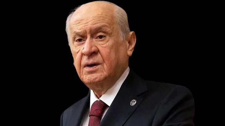 Bahçeli: Tribünden istifa sloganlarının atılması sorumsuzluk ve şuursuzluktur