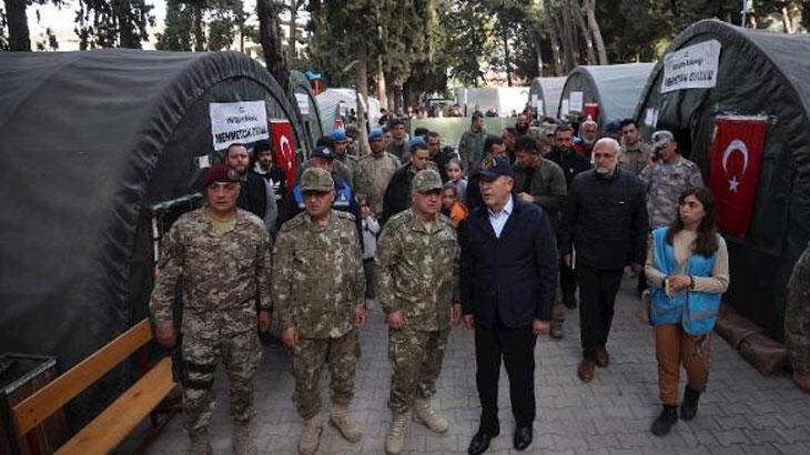 Bakan Akar, Hatay’da incelemelerde bulundu