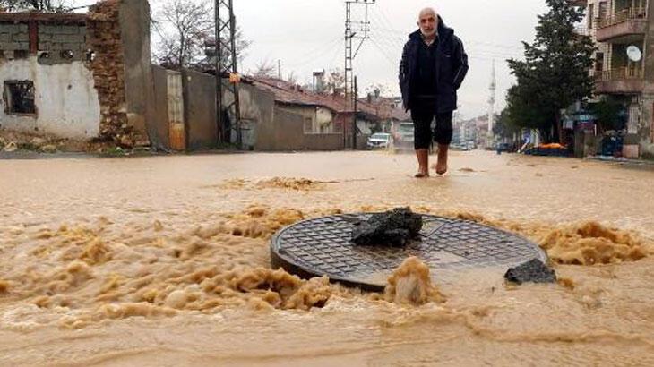 Malatya’da rögar taştı! Cadde göle döndü