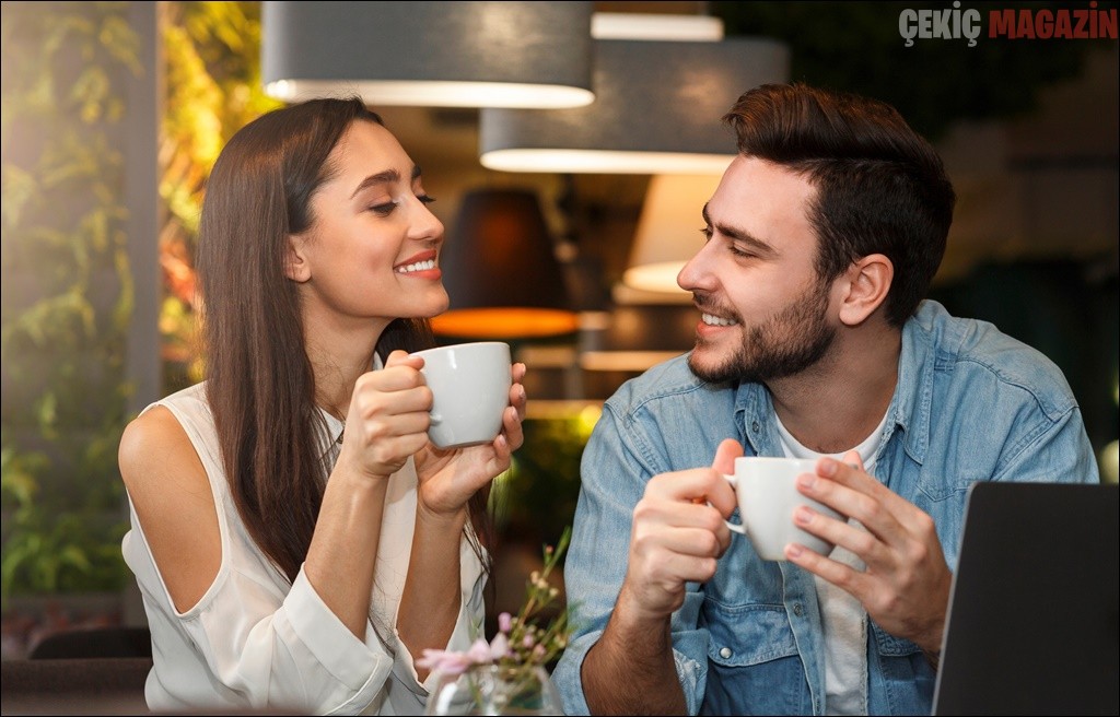 Arkadaşlık aşka açılan kapı mıdır?