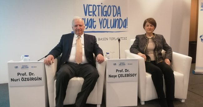 Prof. Dr. Özgirgin: “Vertigo dengeyi etkileyerek düşme ve kırık riskini artırır”