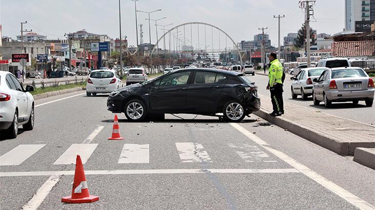 Test sürüşüne çıkardığı otomobille kaza yaptı: 2 yaralı