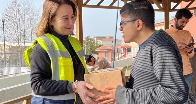 Deprem bölgesinde otizmli çocuklar unutulmadı