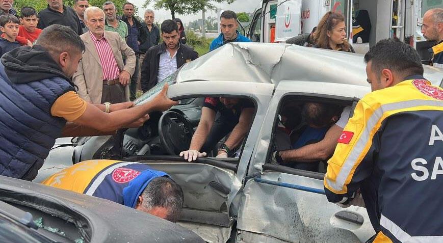 Zonguldak’ta feci kaza! Sürücü öldü, kızı yaralandı