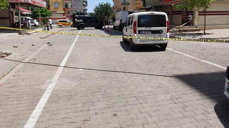 Diyarbakır’da ‘yan baktın’ kavgası: 1’i ağır, 3 yaralı