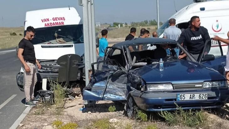 Van’da otobüs ile minibüs çarpıştı: 5 yaralı