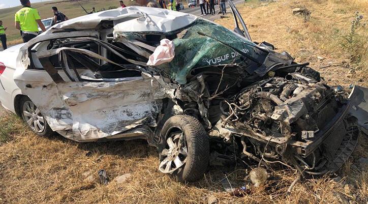 Elazığ’da feci kaza! Cip ile otomobil çarpıştı; karı koca hayatını kaybetti