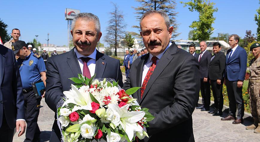 Ankara’nın yeni Emniyet Müdürü Engin Dinç görevi devraldı