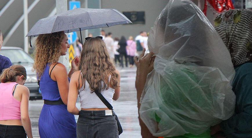 Son dakika… İstanbul’da gök gürültülü sağanak yağış bekleniyor