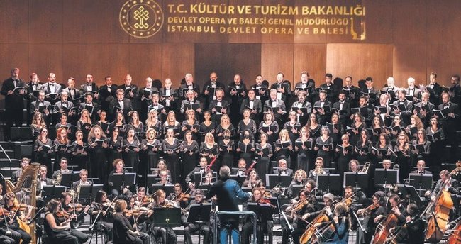 AKM sezonu iki konserle açıyor