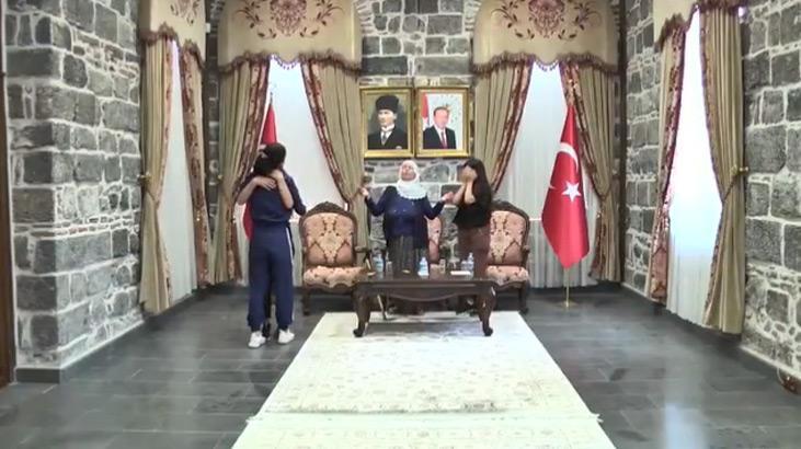 Bakan Yerlikaya paylaştı! Bir terör örgütü mensubu daha teslim oldu