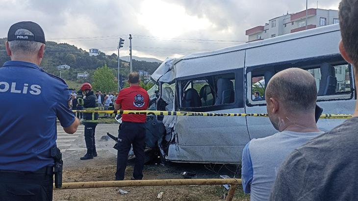 Samsun’da kamyon ile öğrenci servisi çarpıştı: 1 ölü, 4 yaralı