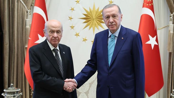 Cumhurbaşkanı Erdoğan ve Bahçeli’den sürpriz görüşme! İşte masadaki konular…