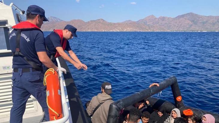 Yunanistan sahil güvenlik unsurları geri itti! Düzensiz göçmenler kurtarıldı