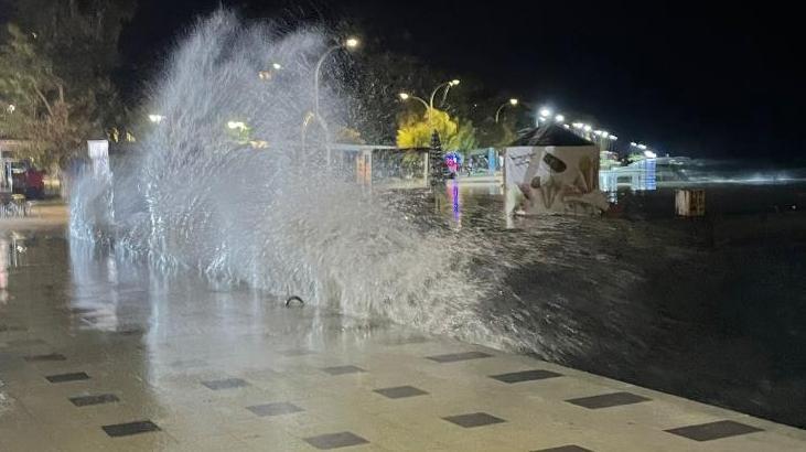 Meteoroloji’den peş peşe uyarılar! Fırtına ve sağanak yağış bekleniyor