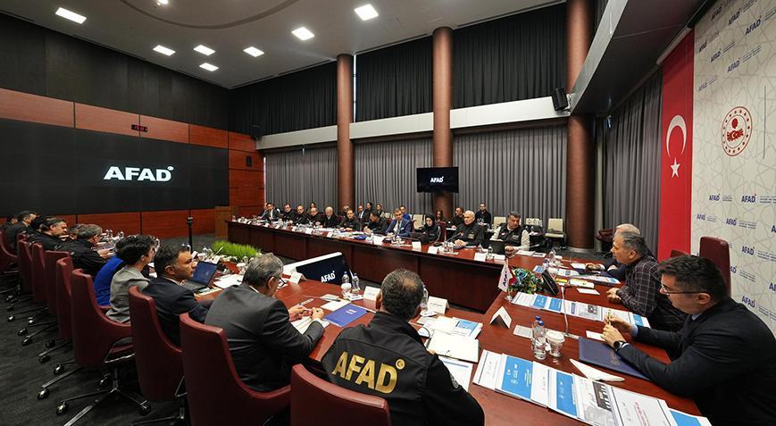 Bakan Yerlikaya’dan AFAD’la değerlendirme toplantısı