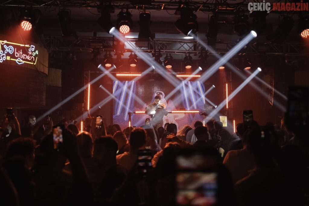 Uludağ En Kalabalık Günlerini SEFO ve KÖFN Konserleriyle Taçlandırdı!