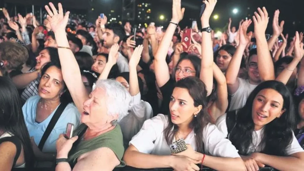 Festivalde konser coşkusu