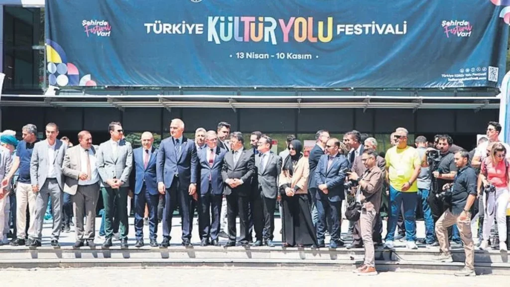 Turizm kültür ve sanatla birleşti