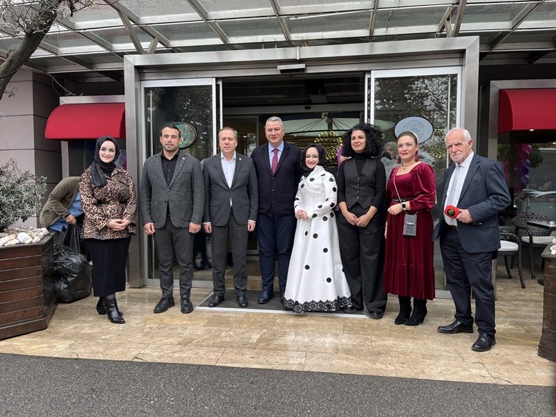 Sakaryalı Kadınlar 90’lar Rüzgarını Estirdi