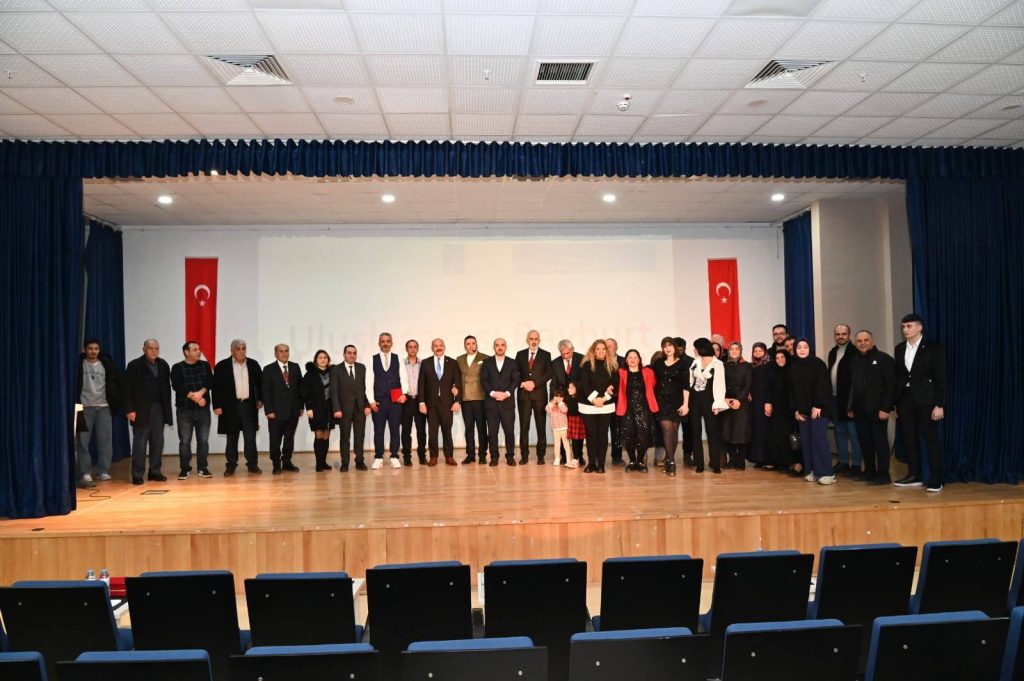 6.ULUSLARARASI ŞAİR ZİHNİ KÜLTÜR SANAT ÖDÜLLERİ SAHİPLERİNİ BULDU