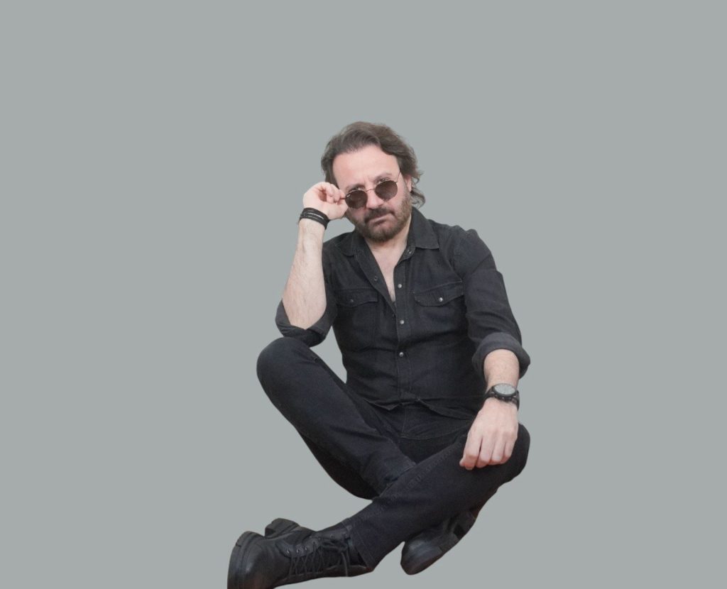 Erhan Doğancıoğlu’ndan Yeni Şarkı: “Gönül Masası”